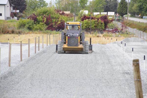 Gravel Driveway Leveling in Blaine