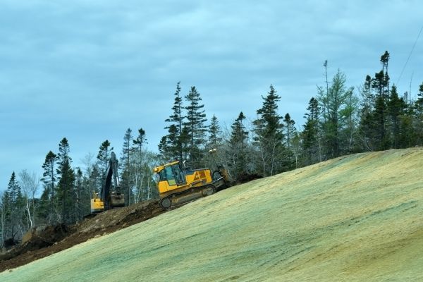 Cost of Hill Grading in Blaine